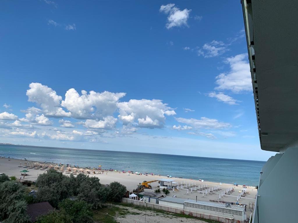 White Tower Mamaia Prestige Apartments Ngoại thất bức ảnh