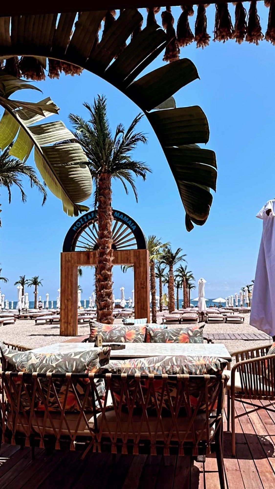 White Tower Mamaia Prestige Apartments Ngoại thất bức ảnh