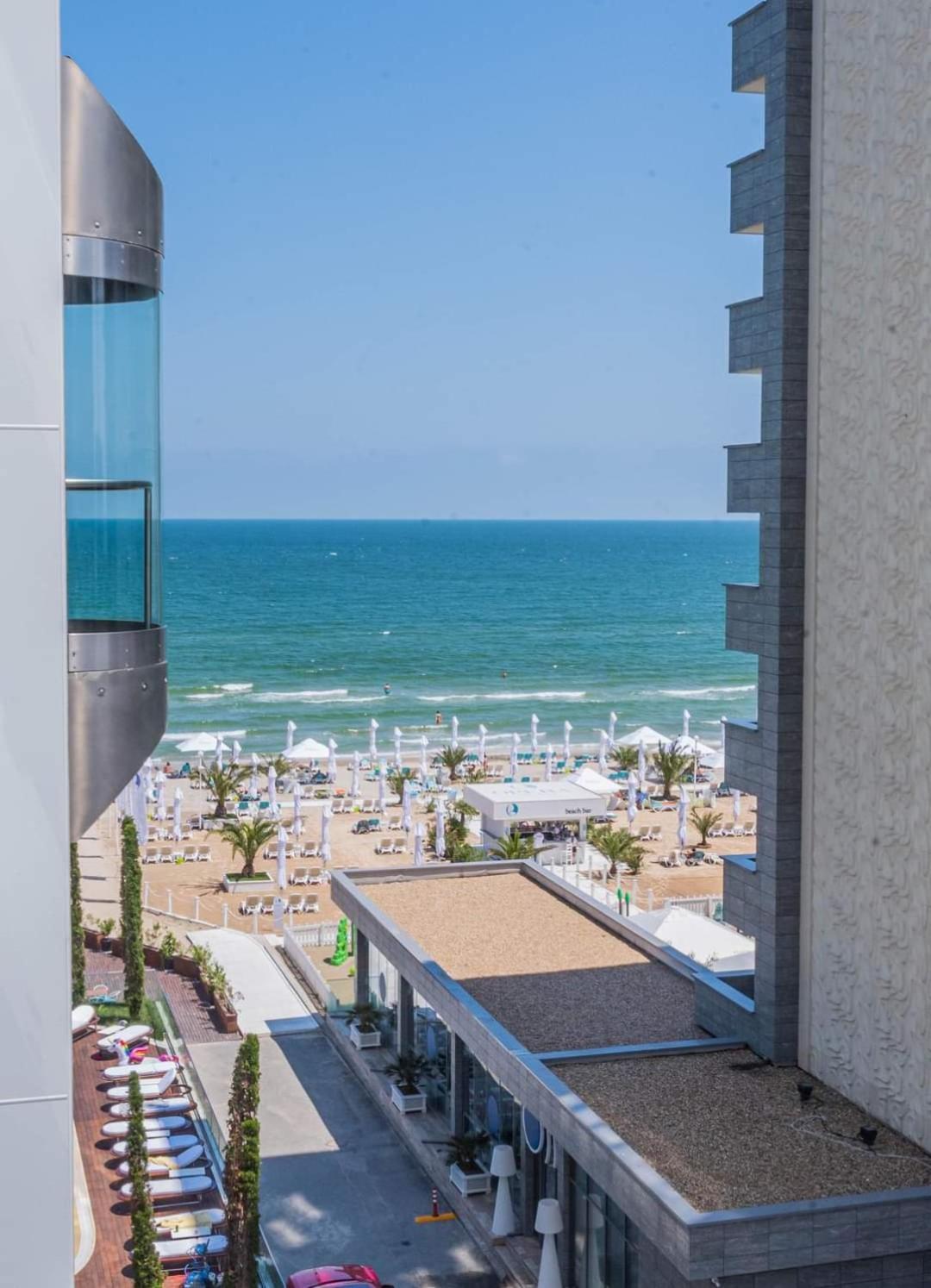 White Tower Mamaia Prestige Apartments Ngoại thất bức ảnh