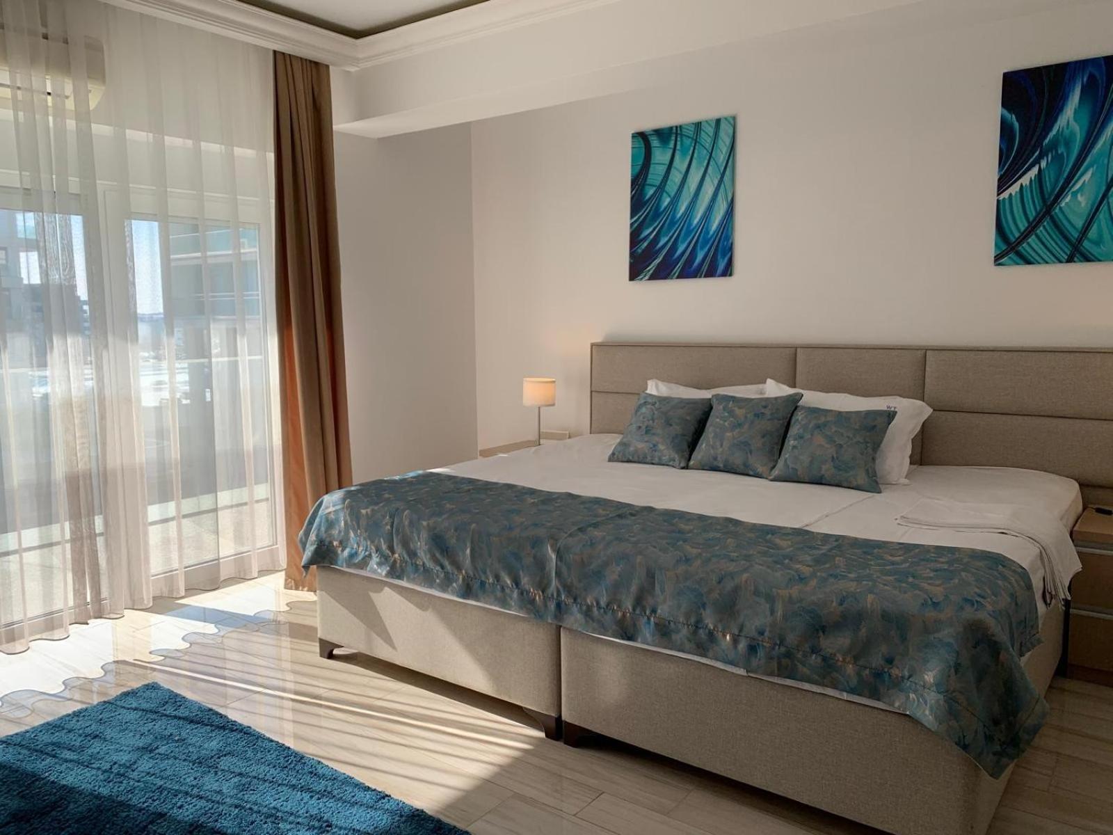 White Tower Mamaia Prestige Apartments Ngoại thất bức ảnh