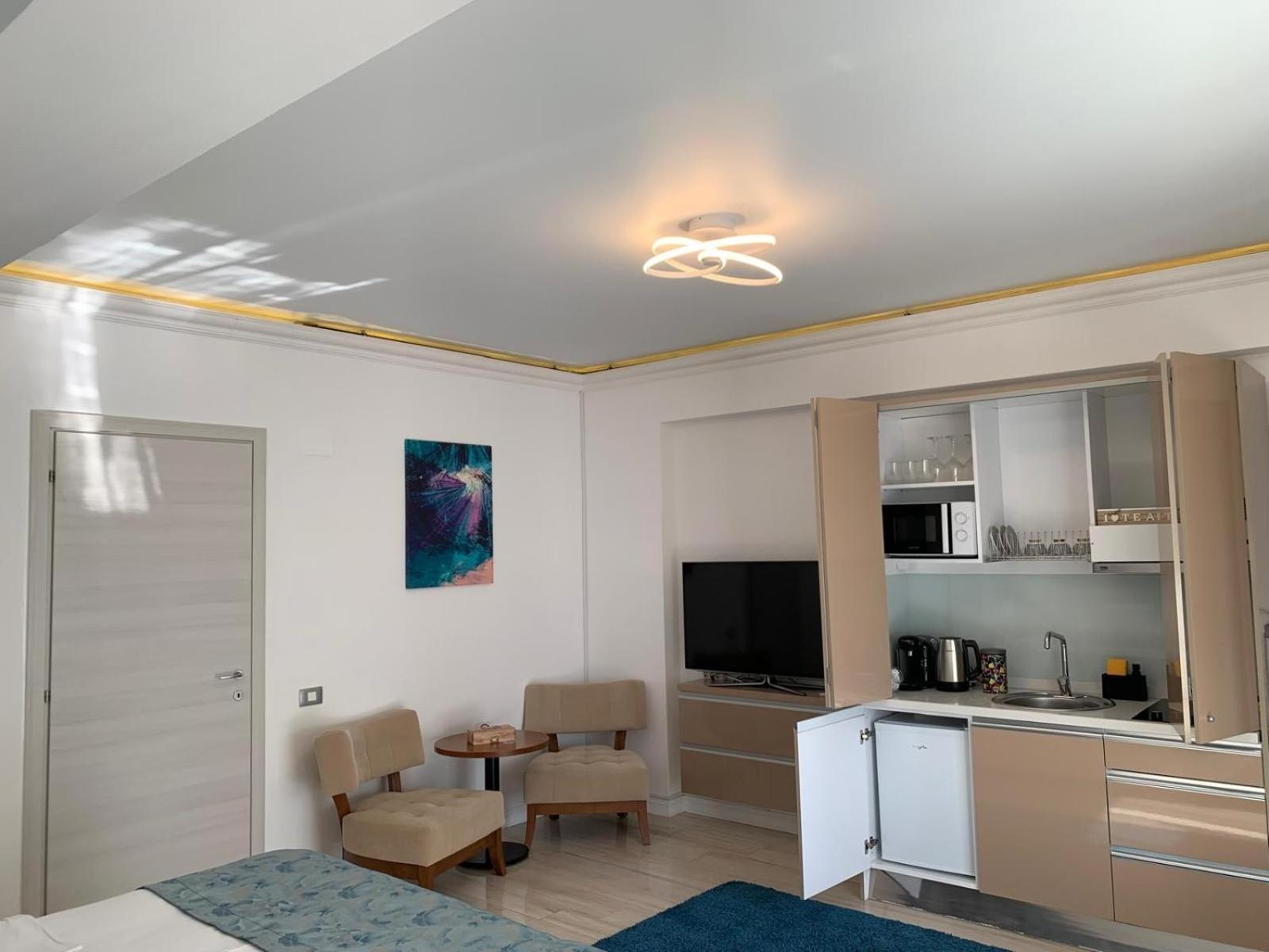 White Tower Mamaia Prestige Apartments Ngoại thất bức ảnh